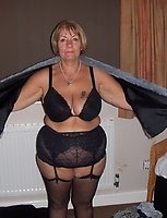 15 hot chubby mommies pictures